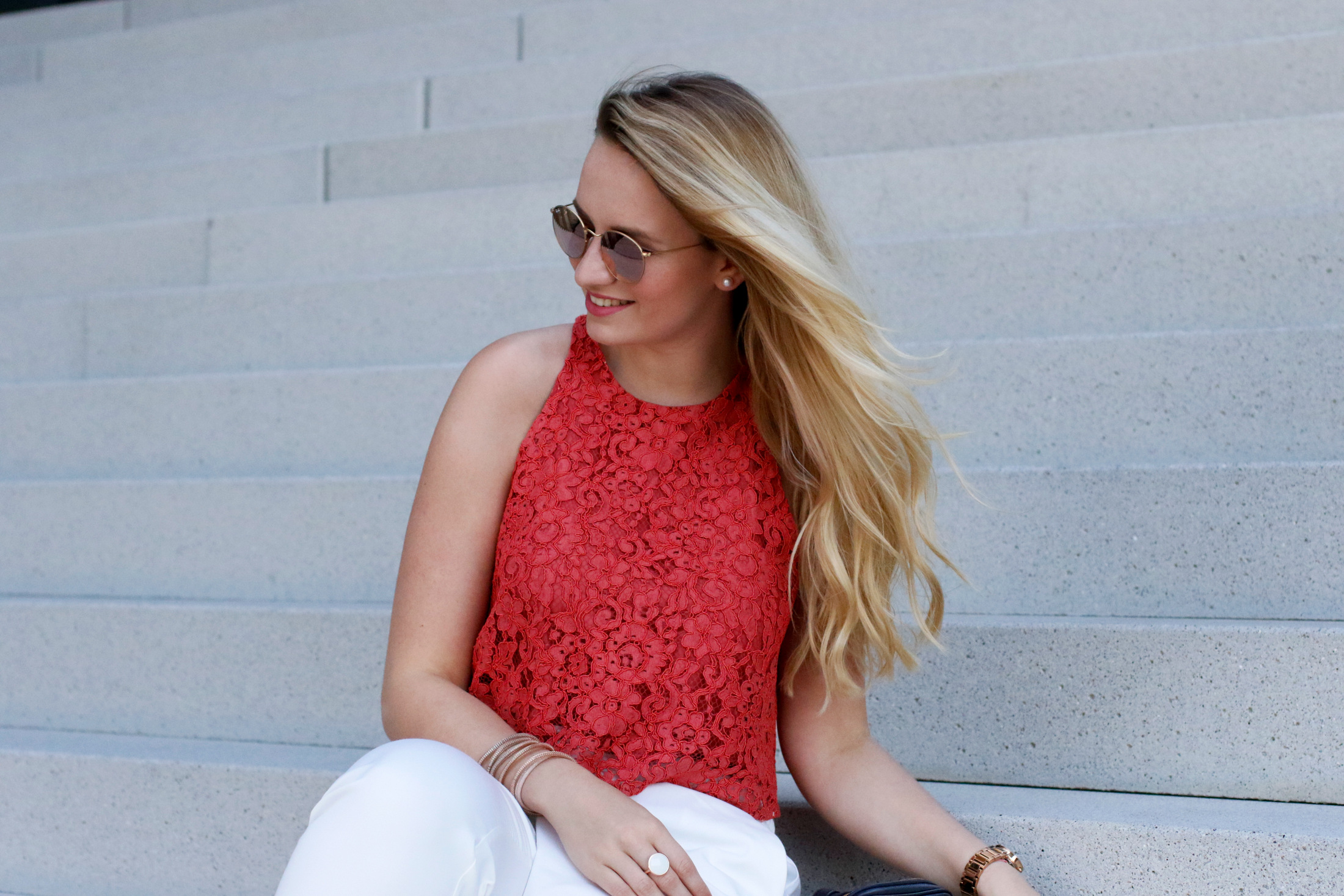 ootd-outfit-zara-spitze-lace-shirt-white-coral (7)