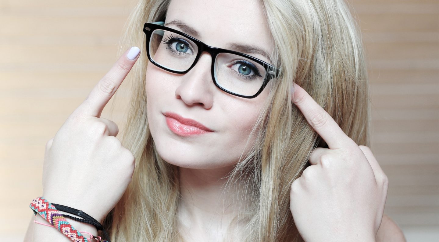 Lifestyle: Madame trägt Brille – Vierauge lässt grüßen