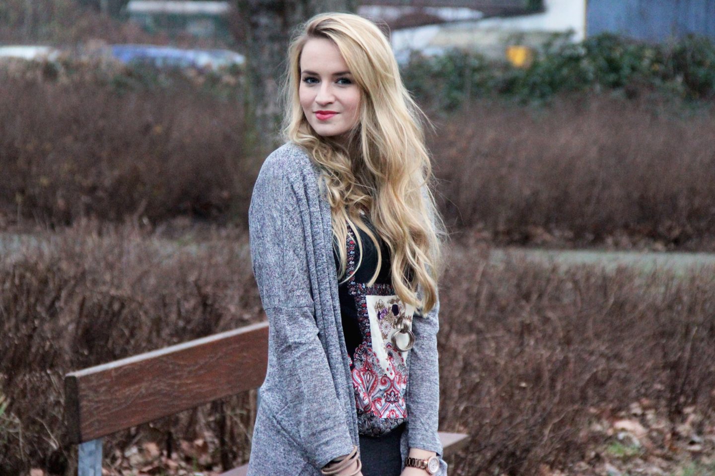 Outfit: Grey Maxiskirt