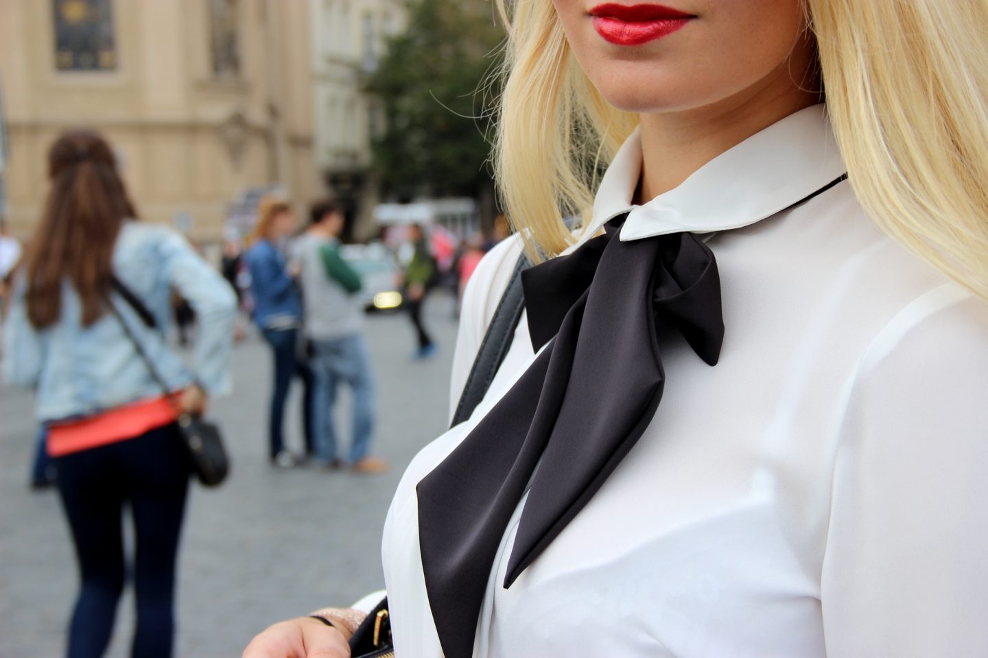Outfit: Bow Tie & Rust-Colored Pants in Prague
