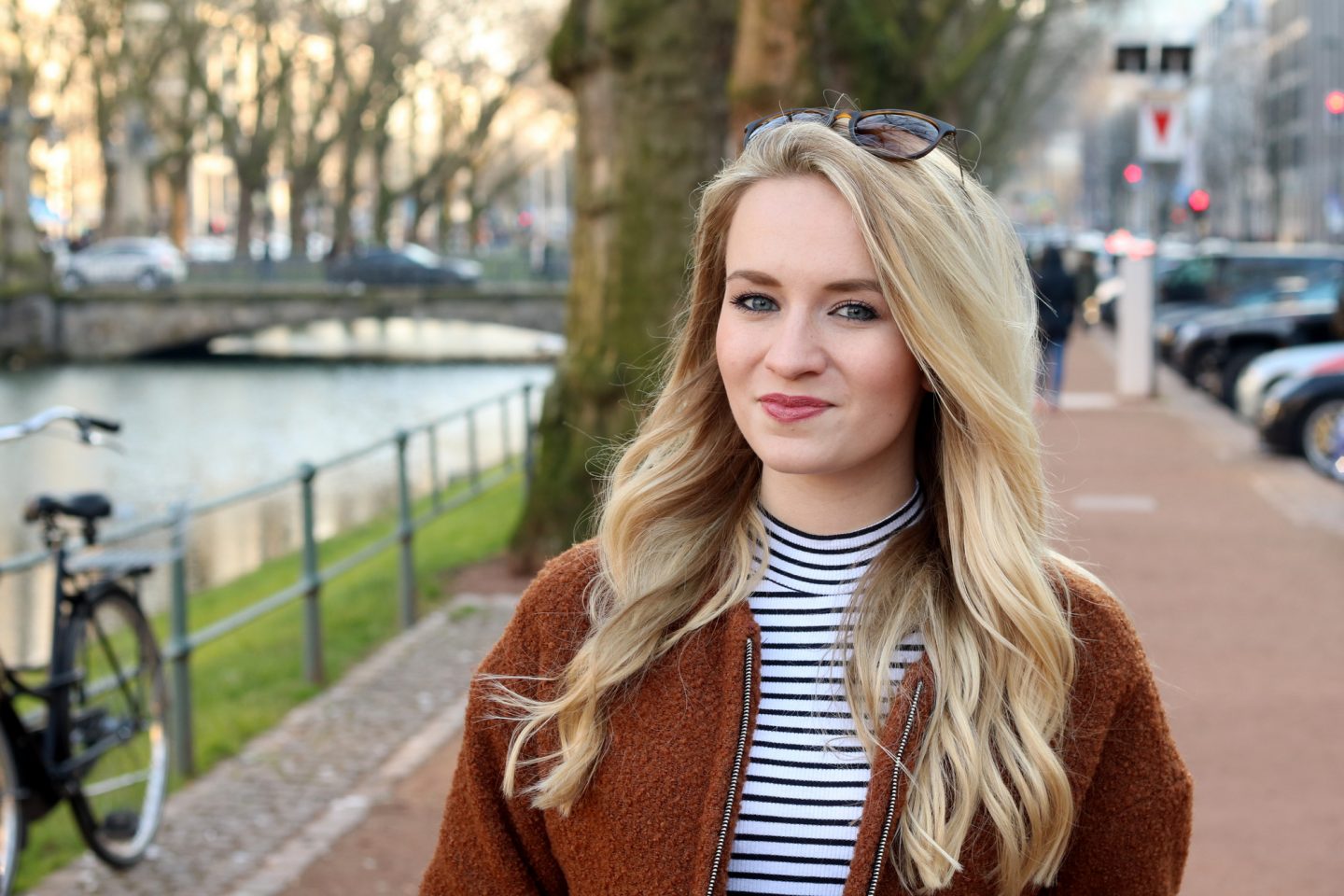 Outfit: New Balance Sneakers & Spring Coat
