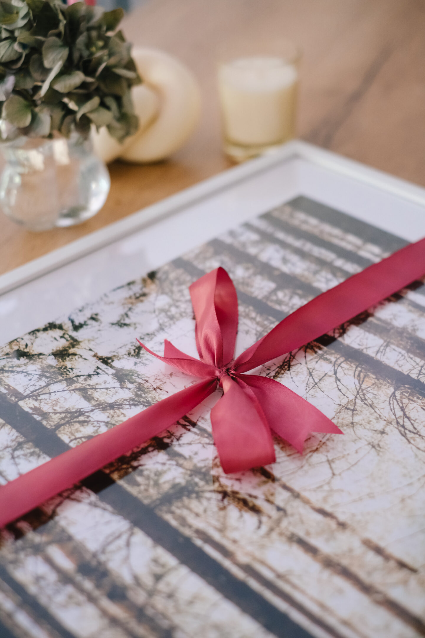 Kunst als Geschenk: Überrasche deine Liebsten mit einem Poster von Desenio